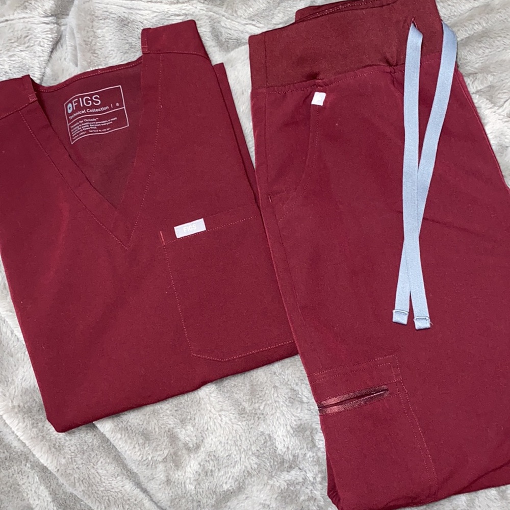 Figs scrub top and bottom.